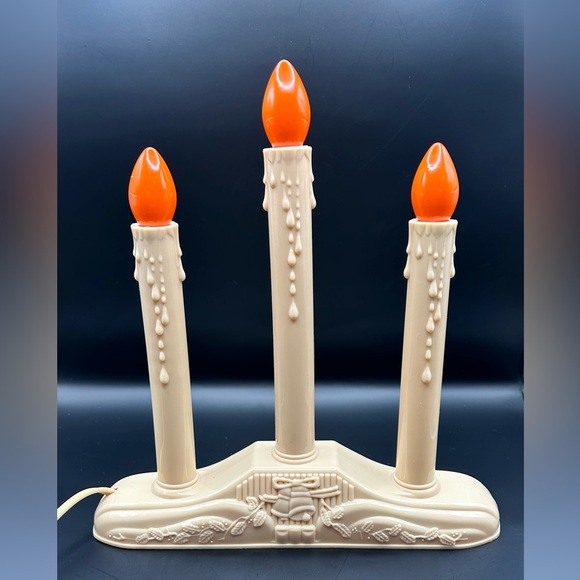Vintage Christmas Holiday Candles Window Drip Candles 3 light Electric Working - Picture 1 of 4